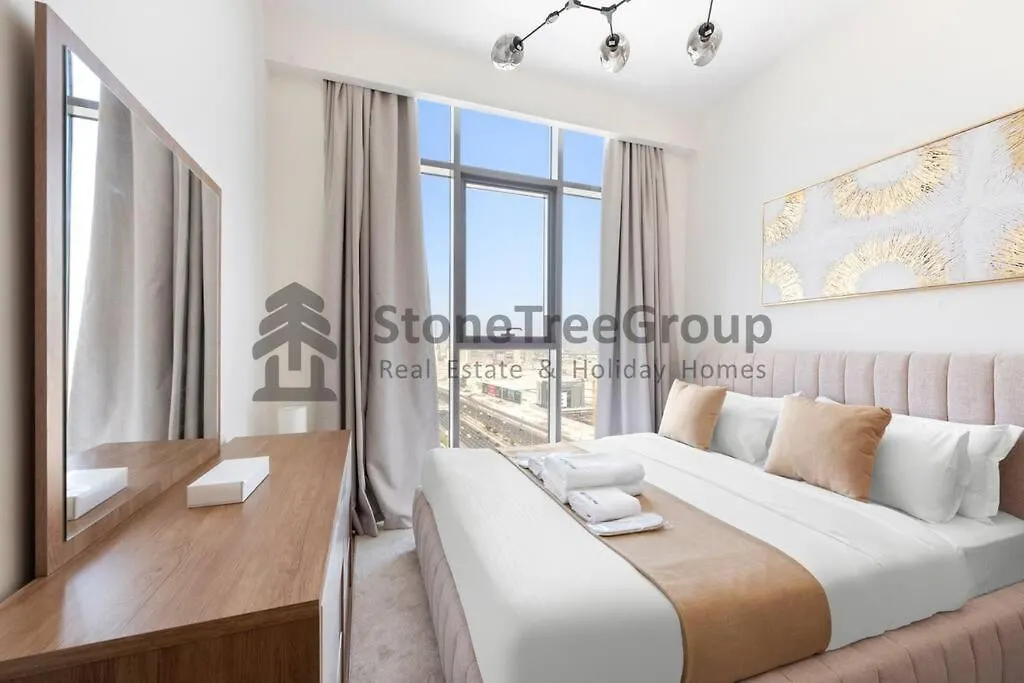 Cozy 2-Bedroom Apartment In Fawad Azizi Residence 두바이 0*,