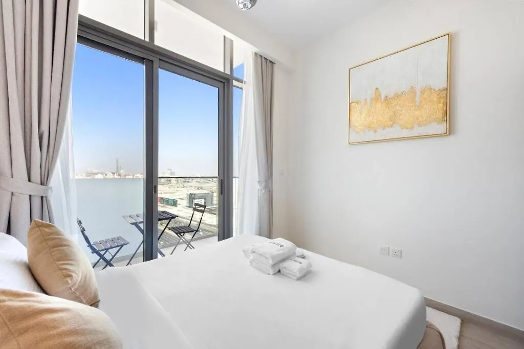 Cozy 2-Bedroom Apartment In Fawad Azizi Residence Dubai