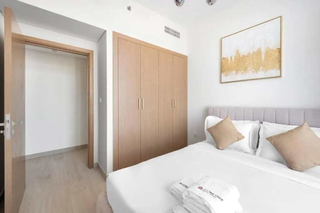 Cozy 2-Bedroom Apartment In Fawad Azizi Residence Dubai