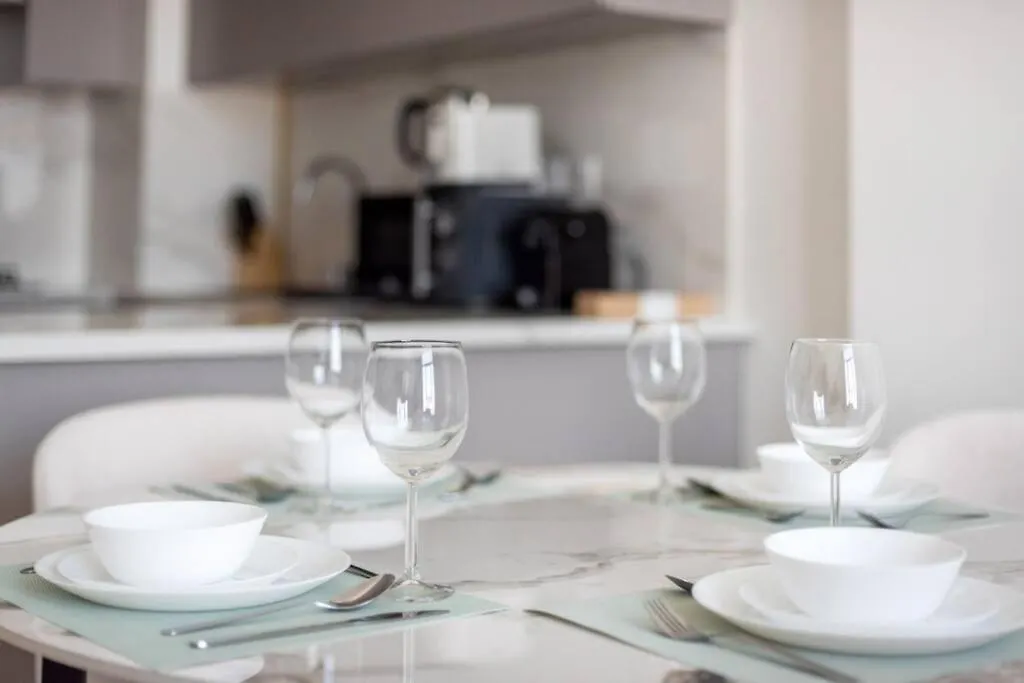 Cozy 2-Bedroom Apartment In Fawad Azizi Residence Dubai